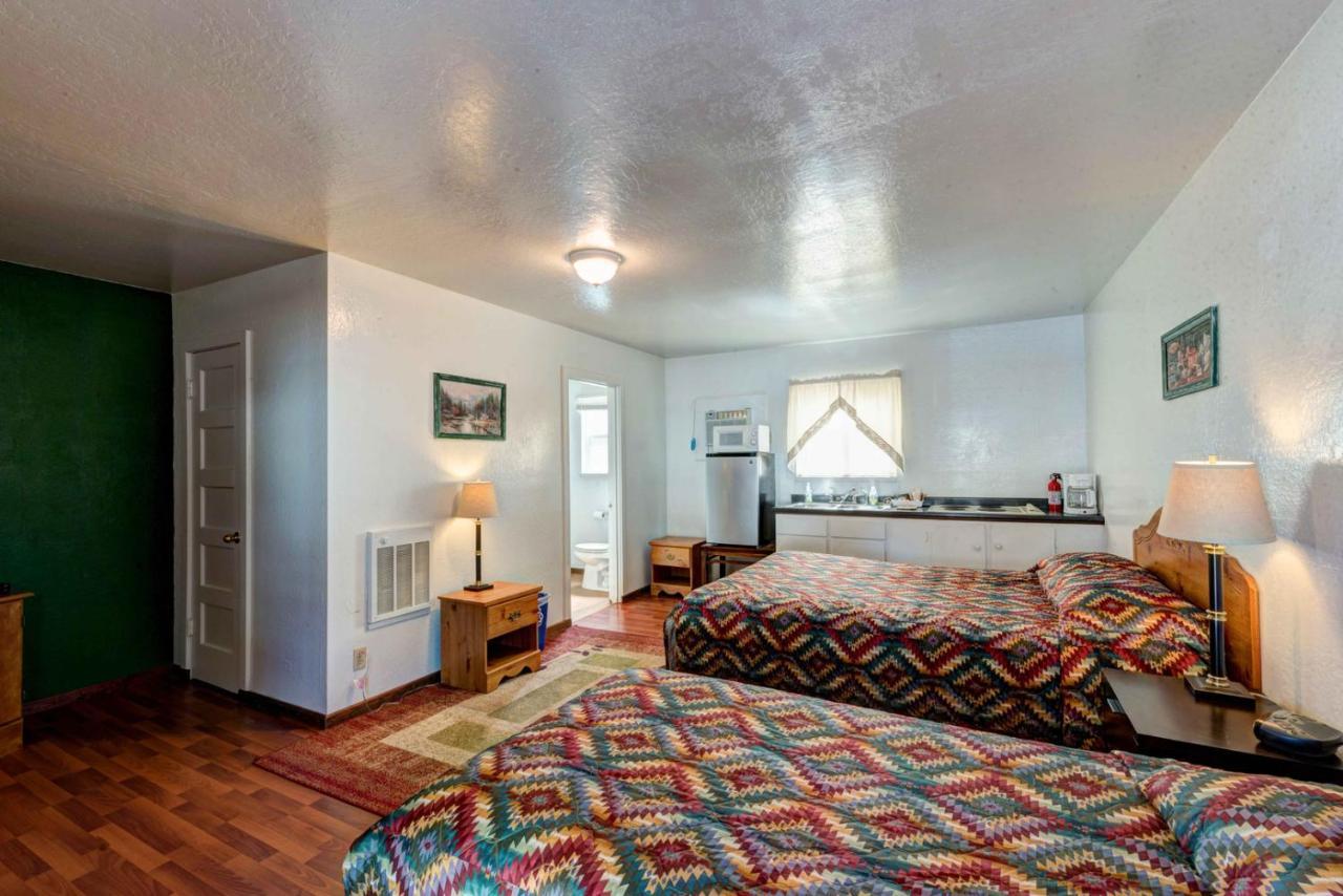 Lakehead Lake Shasta Lodge المظهر الخارجي الصورة