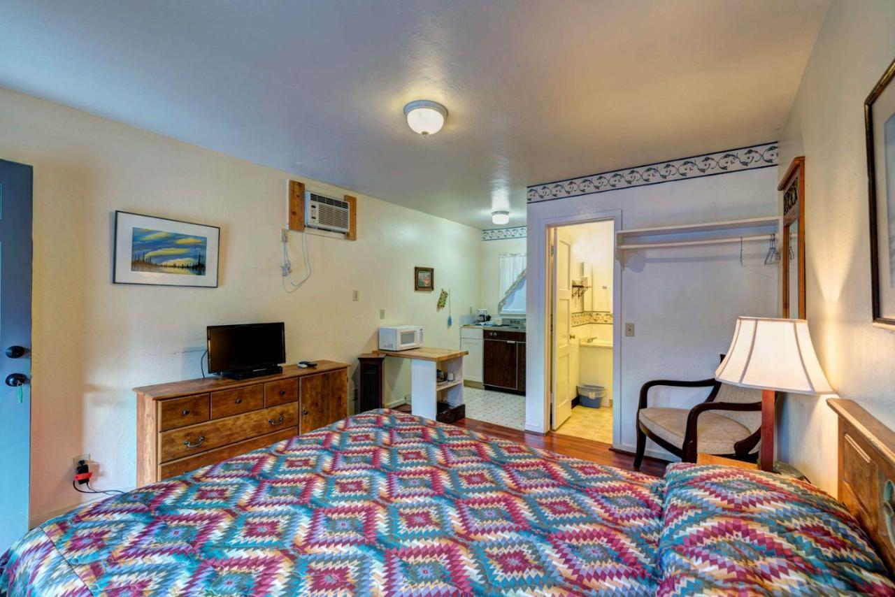 Lakehead Lake Shasta Lodge المظهر الخارجي الصورة